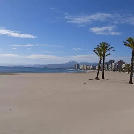 Primera Linea De Playa Apartment *